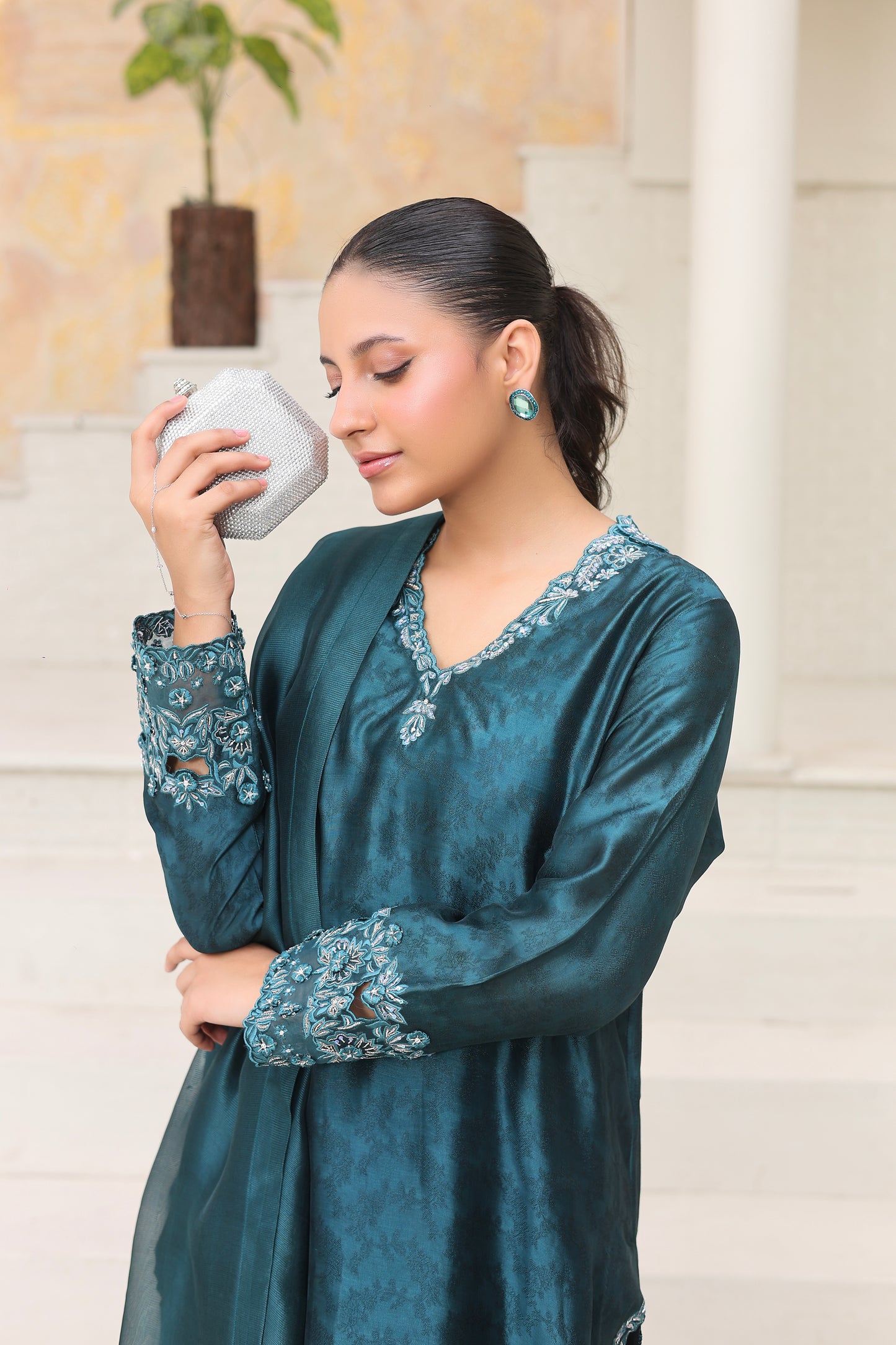 Noor